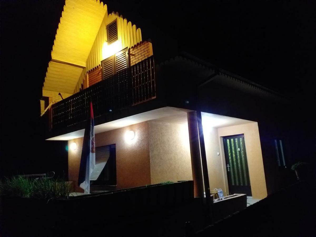 Sweet Dreams Apartment Зайечар Екстериор снимка